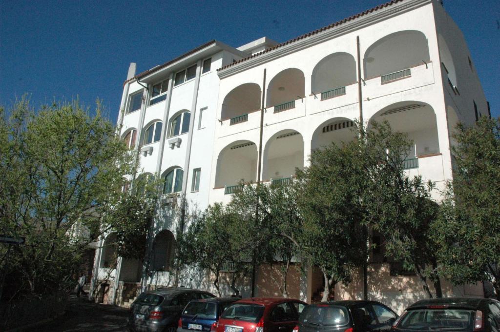 Acacia Appartamenti Cala Gonone Dış mekan fotoğraf