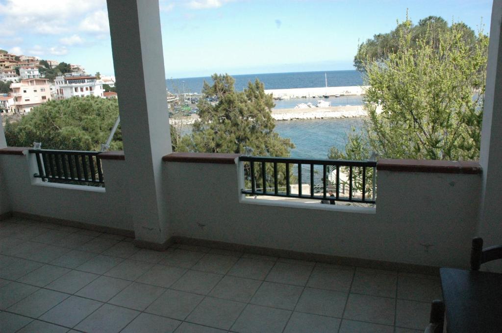 Acacia Appartamenti Cala Gonone Oda fotoğraf