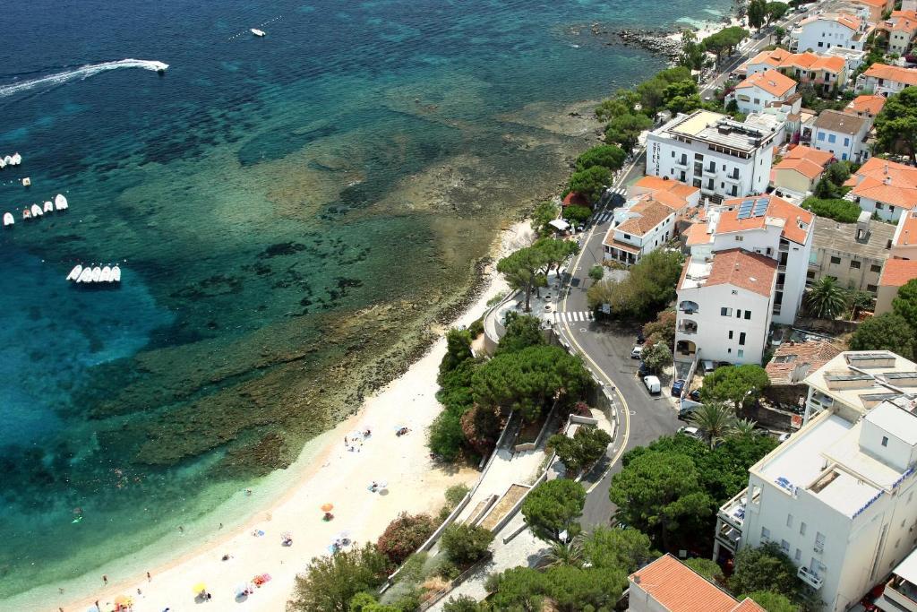 Acacia Appartamenti Cala Gonone Dış mekan fotoğraf